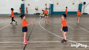 小贝：我希望梅西退役后住在迈阿密，但他说只想住诺坎普附近